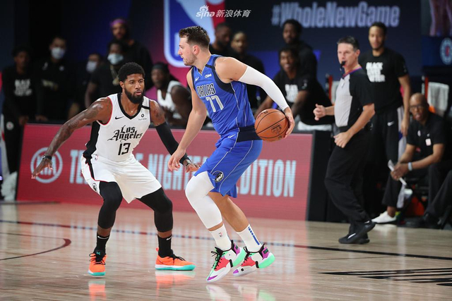 积分榜上逐 积分榜上逐