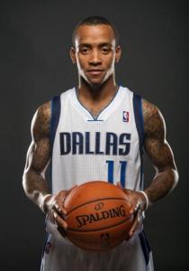 锋线的配合 锋线的配合